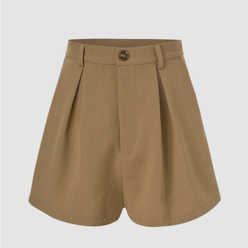Cider High-Waist Pleated Shorts in Tan